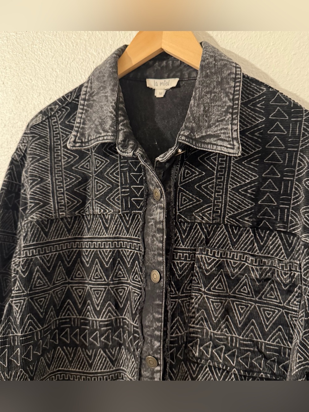 La Miel Shaket Jacket Southwestern Fringe Button Denim Courdaroy Shirt Black MD - Picture 5 of 12